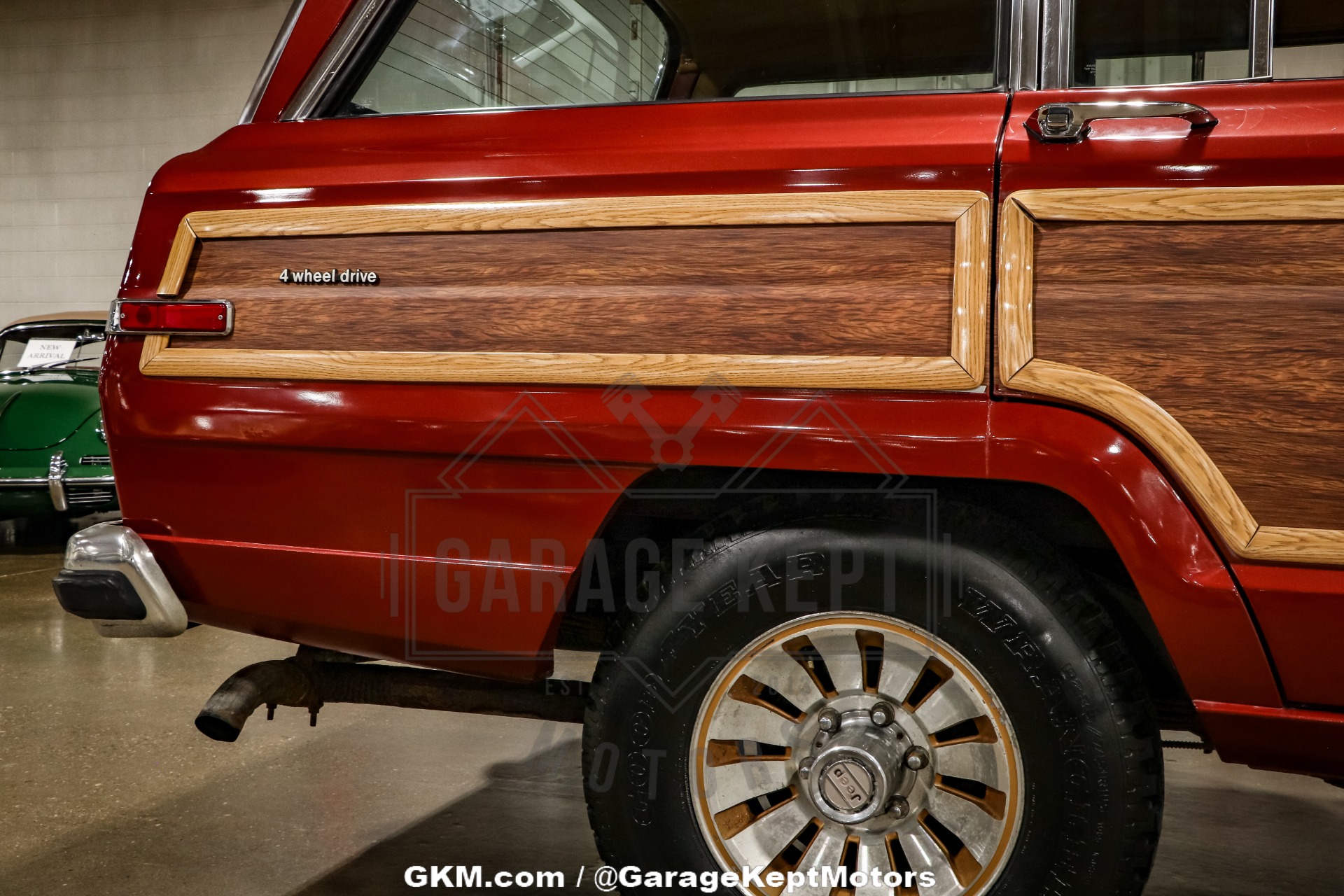 Jeep-Grand-wagoneer-1985-BurgundyMaroon-BeigeTan-36