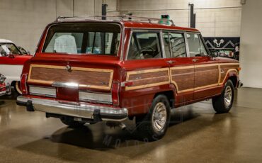 Jeep-Grand-wagoneer-1985-BurgundyMaroon-BeigeTan-4