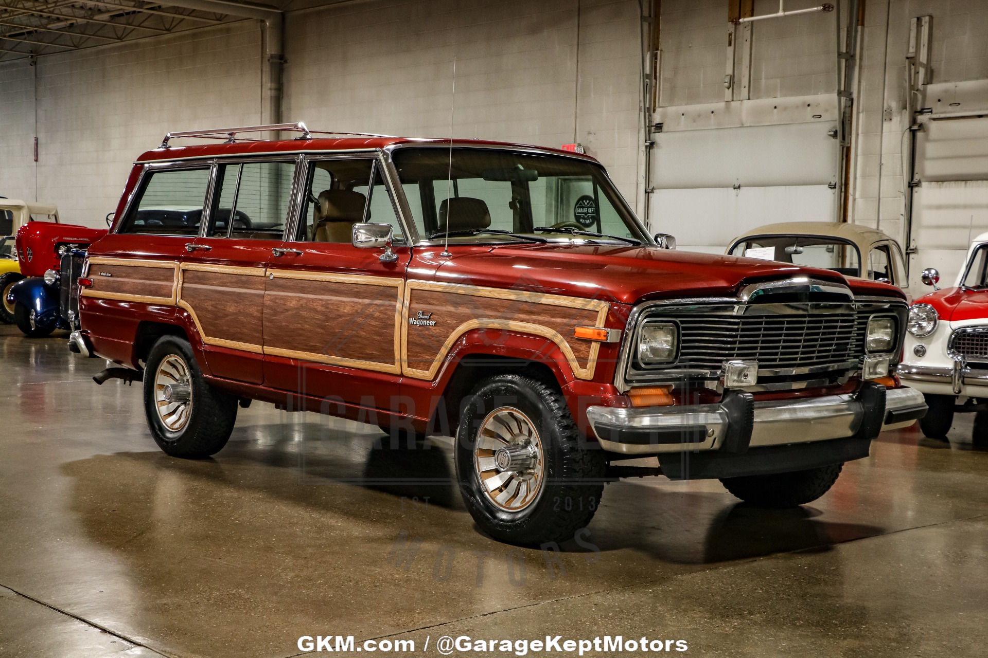 Jeep-Grand-wagoneer-1985-BurgundyMaroon-BeigeTan-8