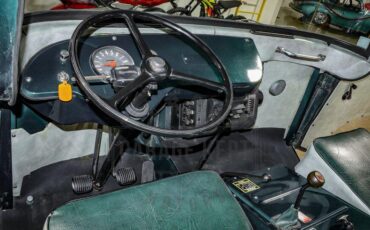 Jeep-Other-1960-Green-Green-23