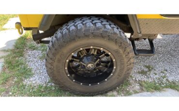 Jeep-Yj5-1994-Yellow-and-black-Yellow-and-black-9