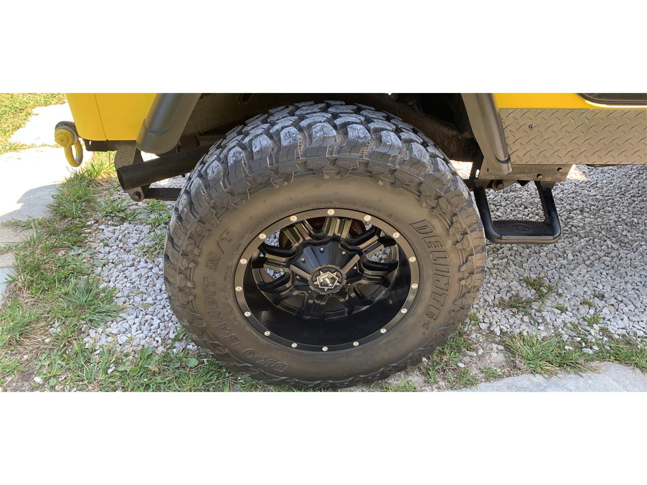 Jeep-Yj5-1994-Yellow-and-black-Yellow-and-black-9