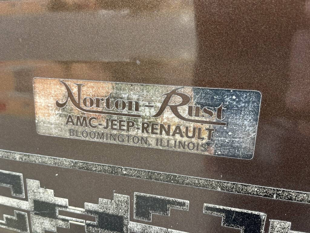 Jeep-cherokee-1979-brown-7