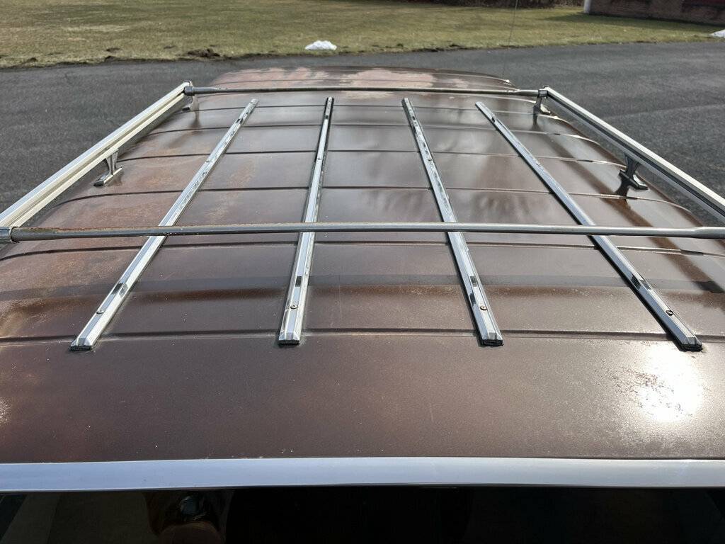 Jeep-cherokee-1979-brown-8