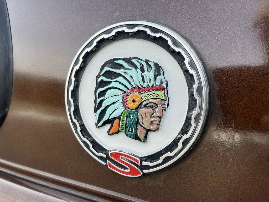 Jeep-cherokee-1979-brown-9