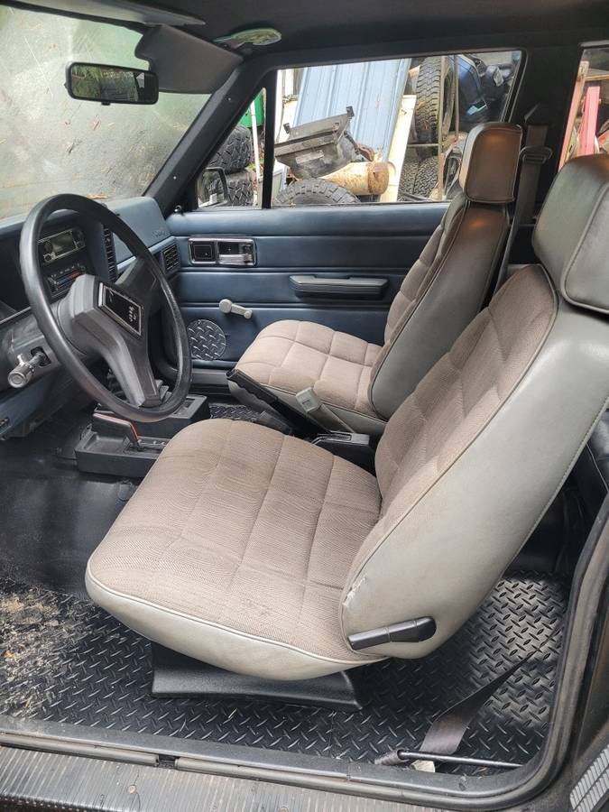 Jeep-grand-cherokee-1984-1