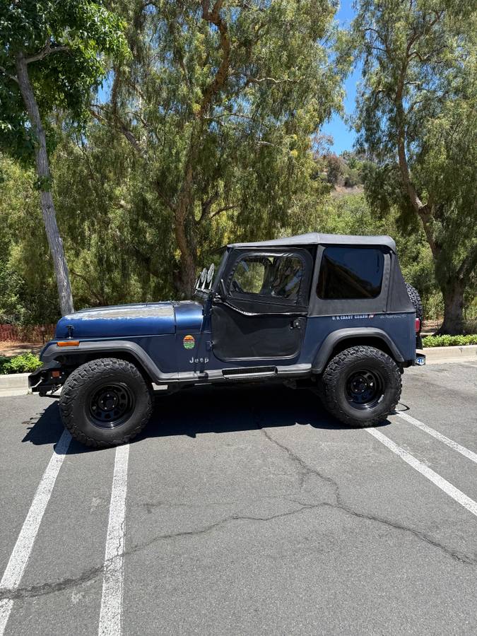 Jeep-wrangler-1991-blue-3