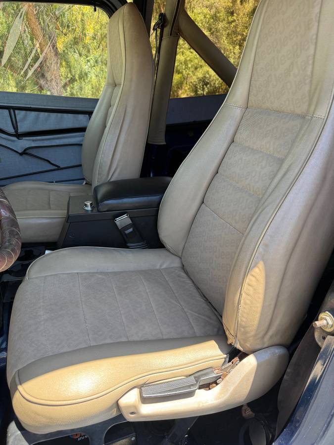 Jeep-wrangler-1991-blue-8