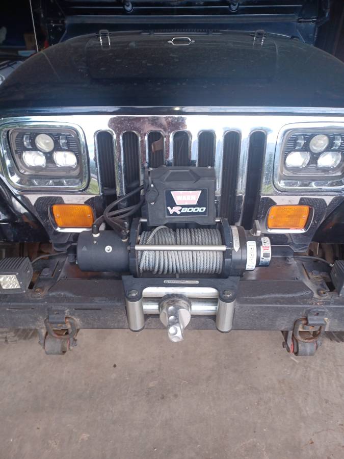 Jeep-wrangler-1992-black-4