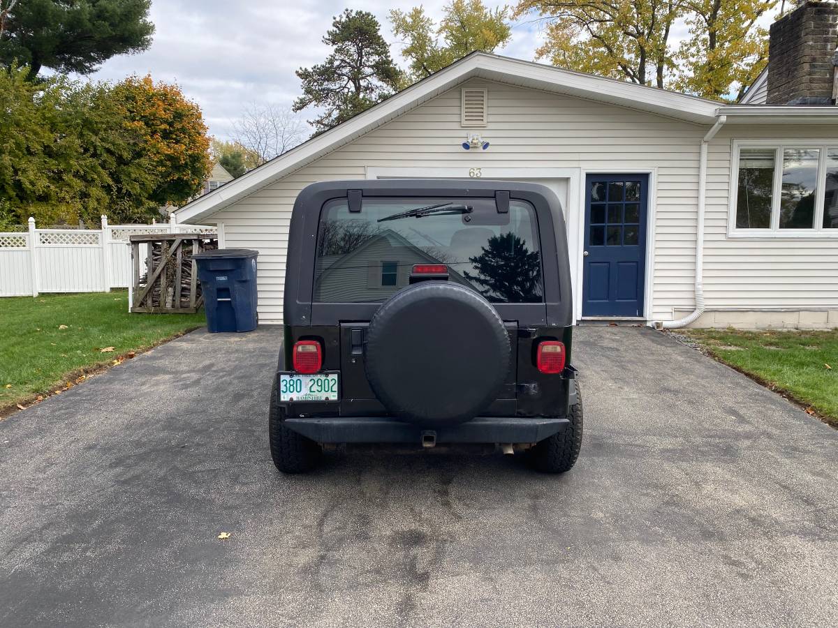 Jeep-wrangler-1995-black-3