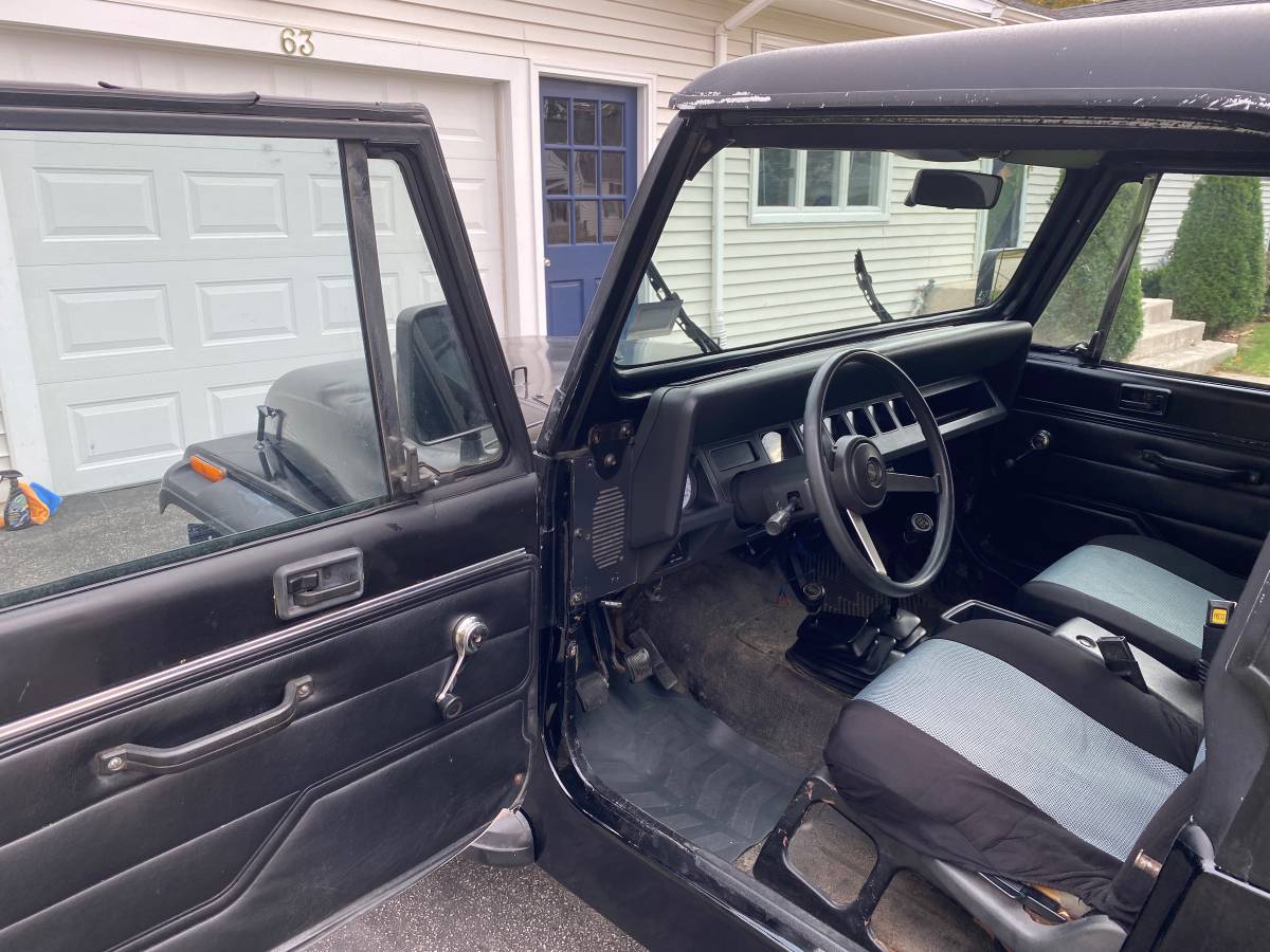 Jeep-wrangler-1995-black-5