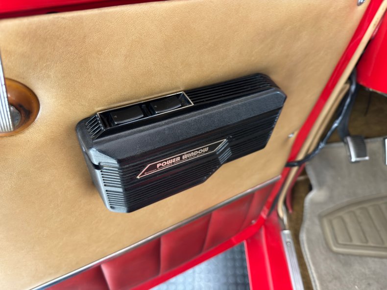 Kaiser-Henry-j-1951-Bright-Red-37