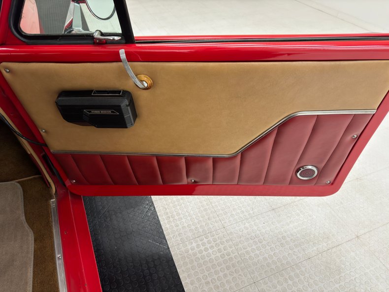 Kaiser-Henry-j-1951-Bright-Red-38