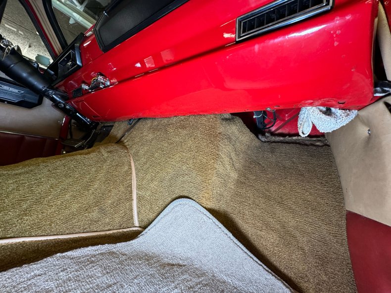 Kaiser-Henry-j-1951-Bright-Red-4