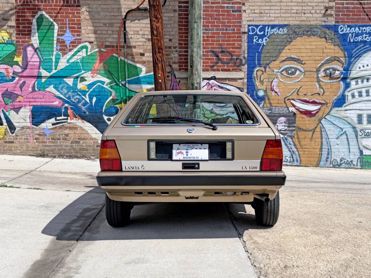 Lancia-delta-1982-12