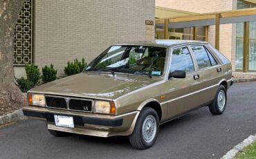 Lancia-delta-1982-6