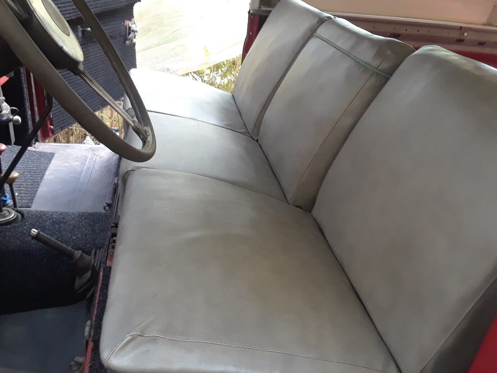 Land-Rover-2-1961-Standard-Cab-Pickup-11