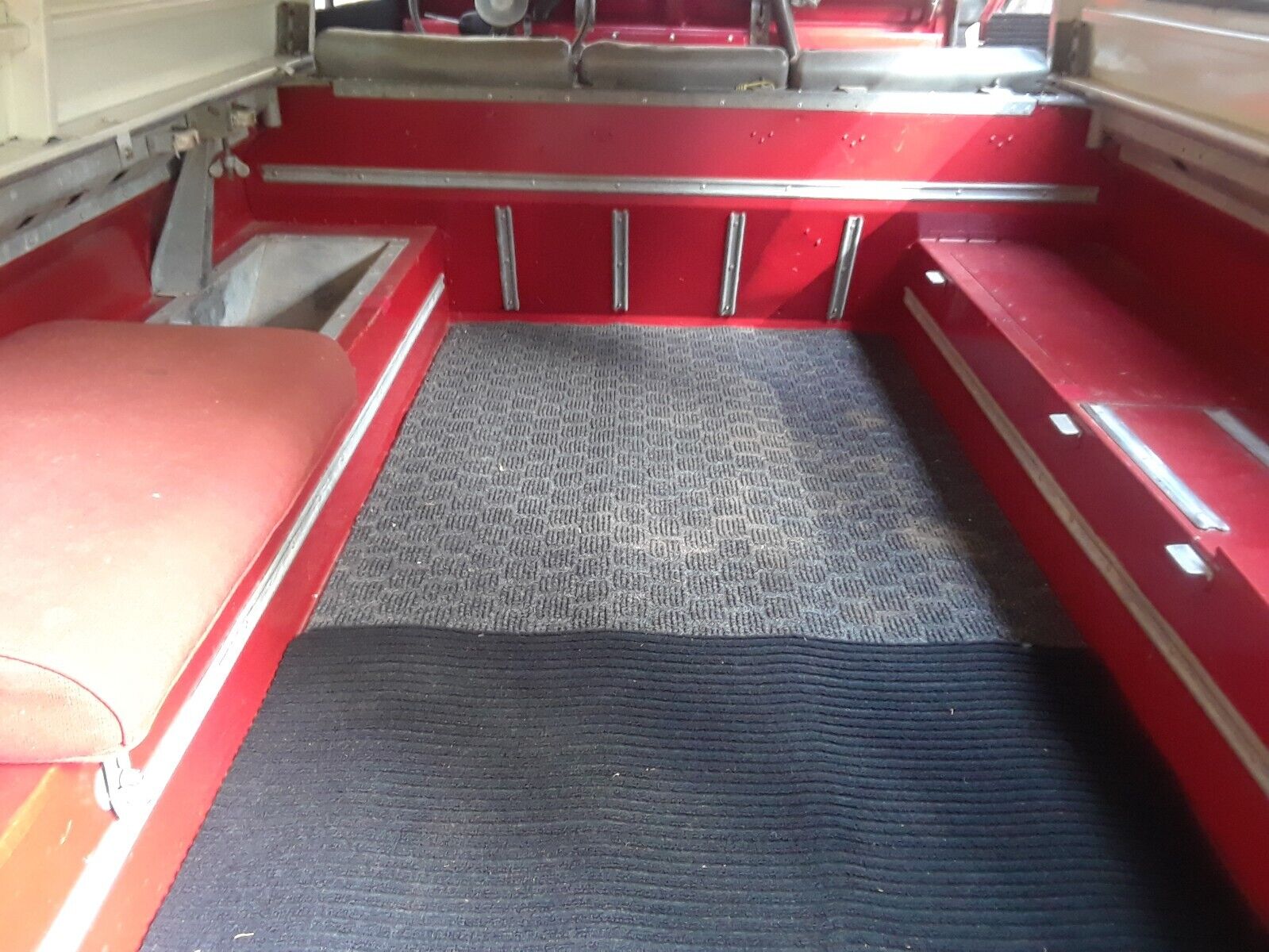 Land-Rover-2-1961-Standard-Cab-Pickup-8