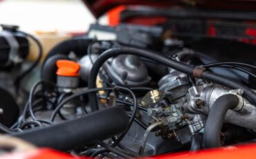 Land-rover-Defender-1985-Red-Black-11