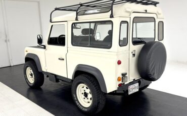 Land-rover-Defender-90-1987-Chamonix-White-Black-2