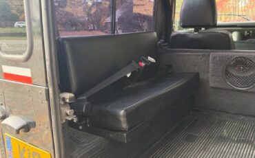 Land-rover-defender-90-diesel-1993-black-10