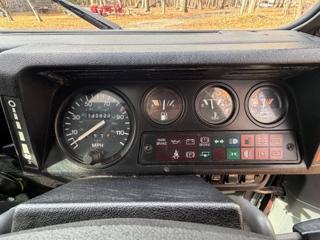 Land-rover-defender-90-diesel-1993-black-14