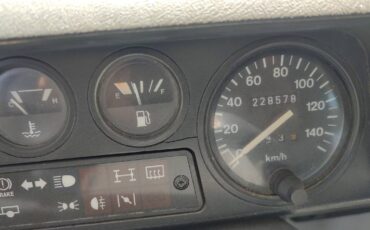 Land-rover-defender-90-diesel-1993-white-7