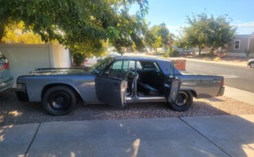 Lincoln-Continental-1965-Gray-Black-2