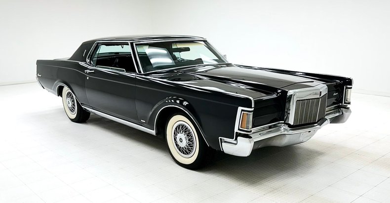 Lincoln-Continental-1970-Black-Black-10