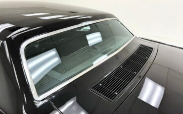 Lincoln-Continental-1970-Black-Black-20