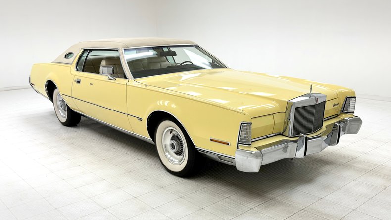 Lincoln-Continental-1973-Yellow-White-11