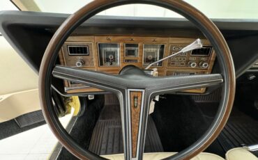 Lincoln-Continental-1973-Yellow-White-17