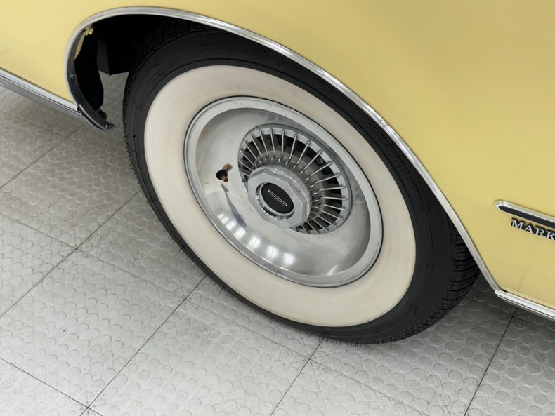 Lincoln-Continental-1973-Yellow-White-20