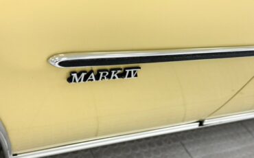 Lincoln-Continental-1973-Yellow-White-21