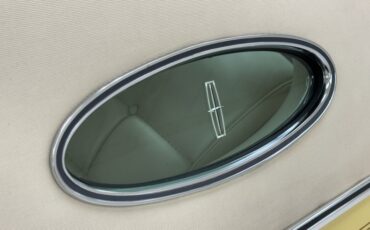 Lincoln-Continental-1973-Yellow-White-27