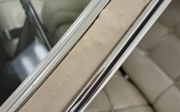 Lincoln-Continental-1973-Yellow-White-33