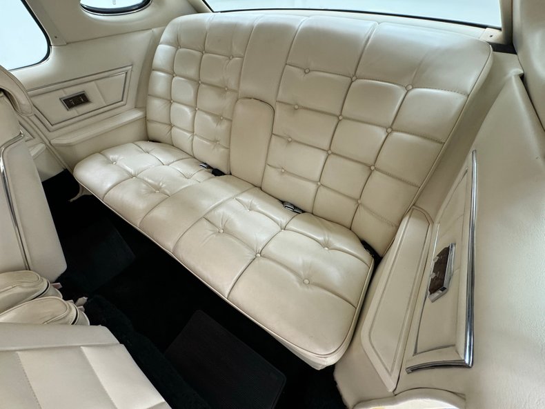 Lincoln-Continental-1973-Yellow-White-6