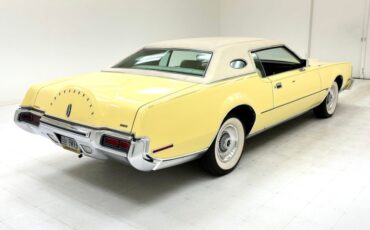 Lincoln-Continental-1973-Yellow-White-9