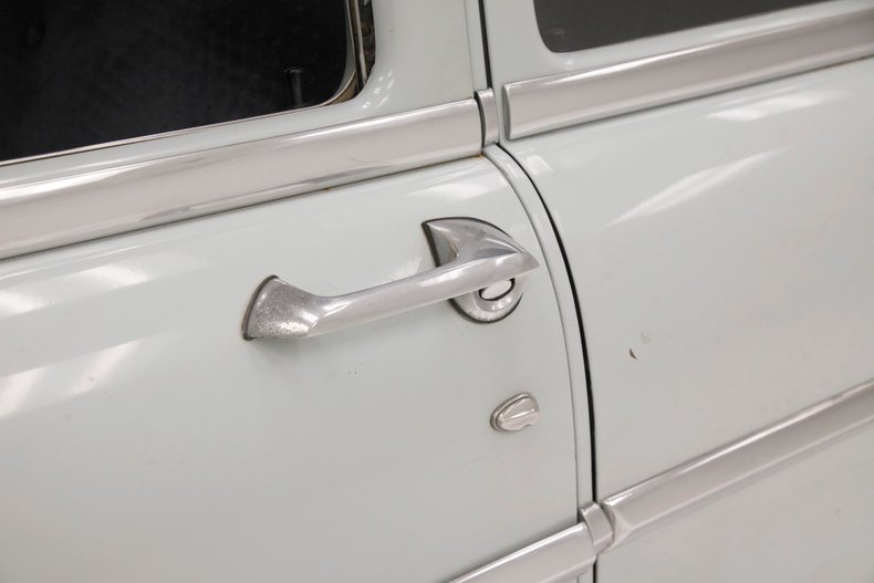 Lincoln-Cosmopolitan-1954-Wellington-Gray-Blue-28