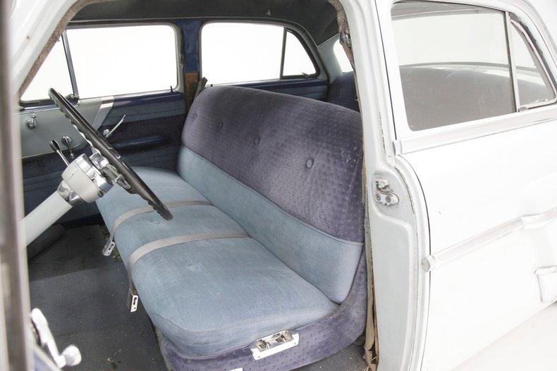 Lincoln-Cosmopolitan-1954-Wellington-Gray-Blue-34