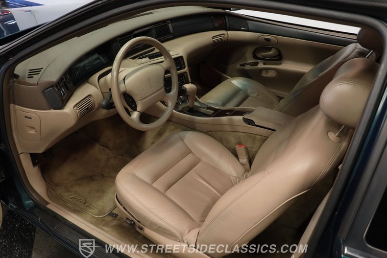 Lincoln-Mark-viii-1993-Deep-Jewel-Green-Tan-14