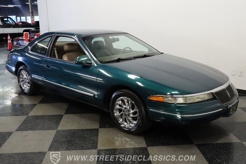 Lincoln-Mark-viii-1993-Deep-Jewel-Green-Tan-19