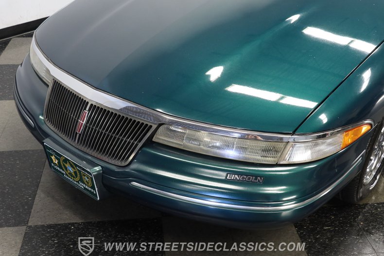 Lincoln-Mark-viii-1993-Deep-Jewel-Green-Tan-2