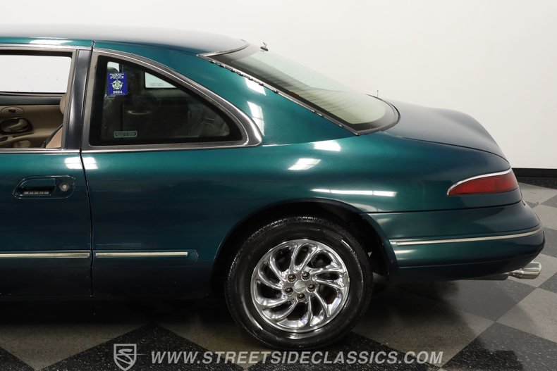 Lincoln-Mark-viii-1993-Deep-Jewel-Green-Tan-25