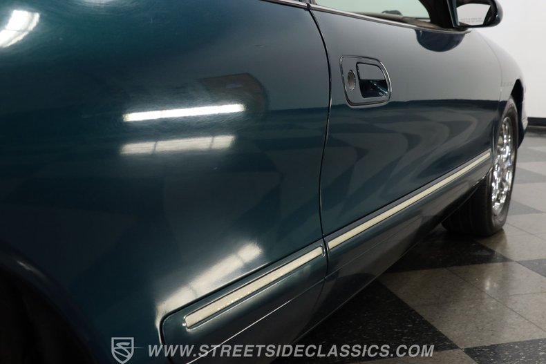 Lincoln-Mark-viii-1993-Deep-Jewel-Green-Tan-28