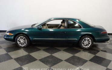 Lincoln-Mark-viii-1993-Deep-Jewel-Green-Tan
