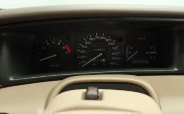 Lincoln-Mark-viii-1993-Deep-Jewel-Green-Tan-38