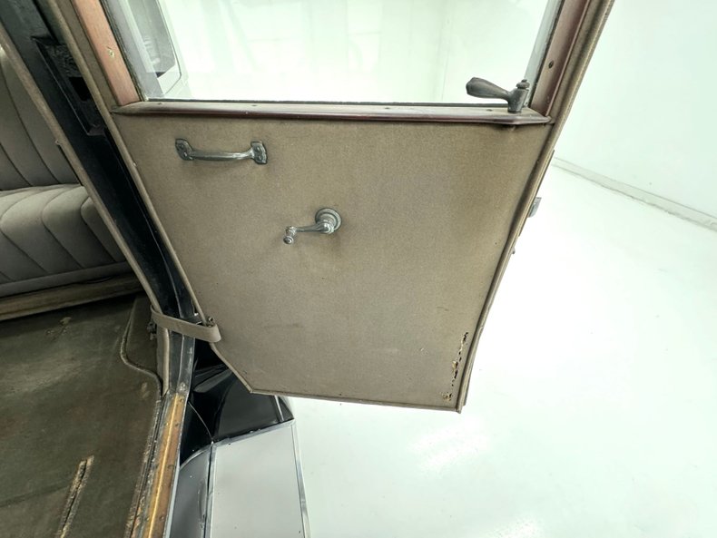 Lincoln-Other-1922-Maroon-Tan-12