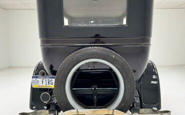 Lincoln-Other-1922-Maroon-Tan-2