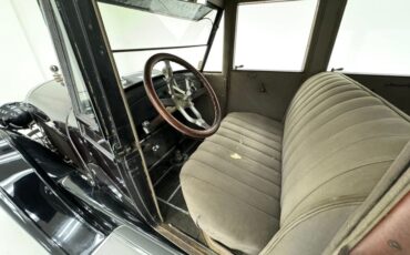 Lincoln-Other-1922-Maroon-Tan-37